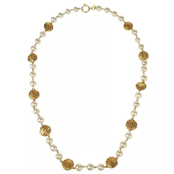 Chanel Artificial Pearl Chain Necklace Gold 25 124928 - Picture 1 of 8